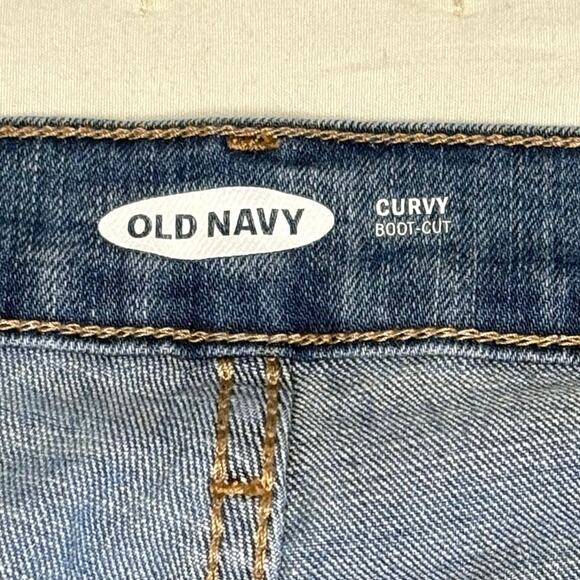 Old Navy Curvy Boot Cut Mid Rise Jeans Women's 14 | Light Blue Denim - Picture 5 of 10